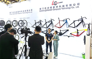 LightCarbon nel ciclo cinese 2024 Shanghai